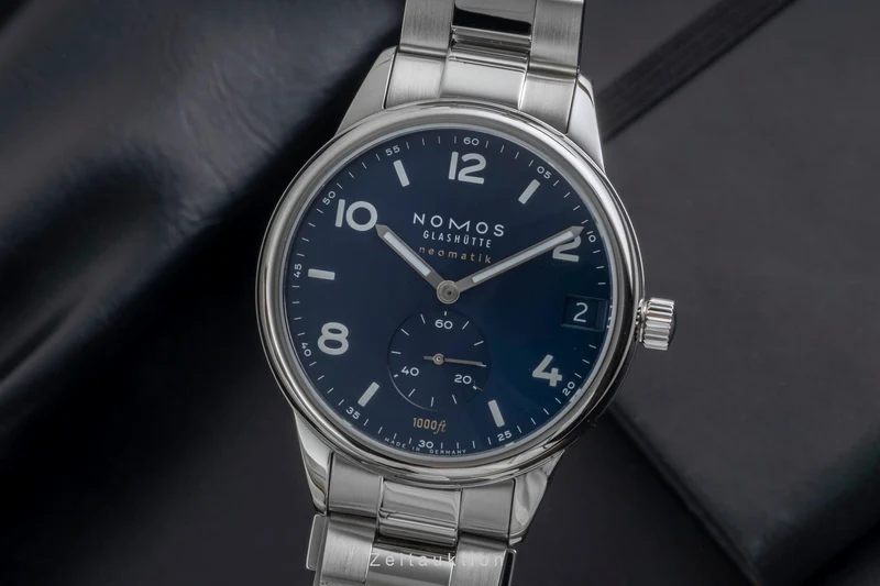 Nomos Club steel automatic men's watch 782 LP: 3860EUR [2605720]