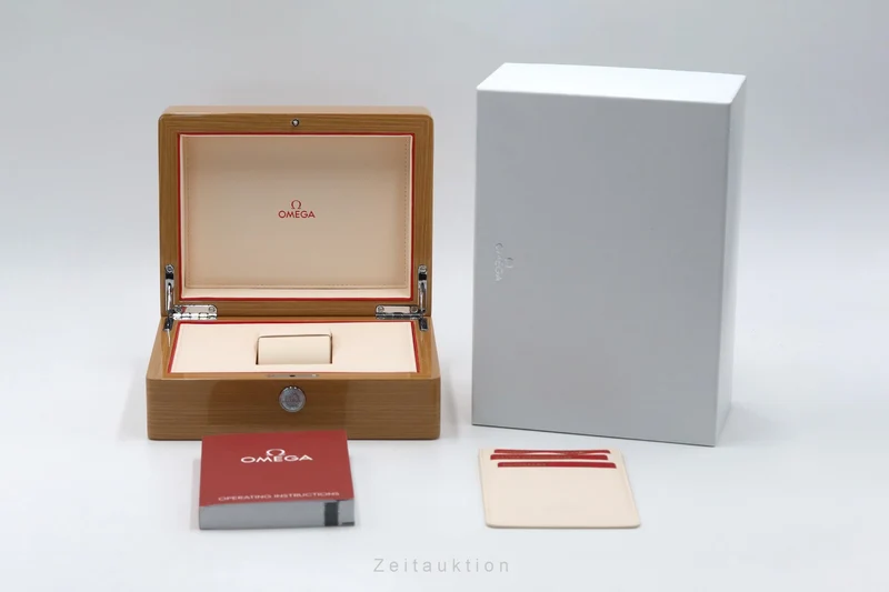 Omega Speedmaster chronograph steel manual winding men's watch 329.30.43.51.03.001 LP: 10300EUR [2605405]