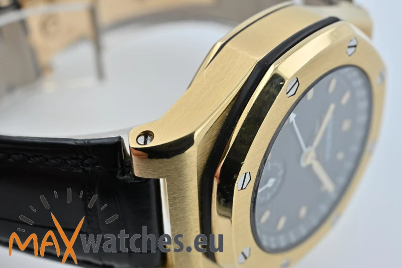 Audemars Piguet Royal Oak Offshore Triple Calendar Date 18k Yellow Gold 25808