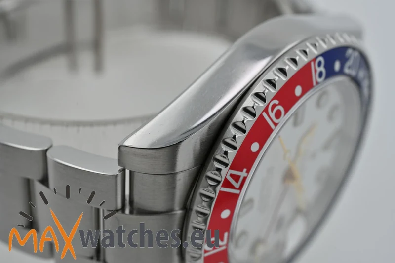 Rolex GMT Master II 116710BLRO Blaken Vintage Line PanAm White Dial Limited 58pcs