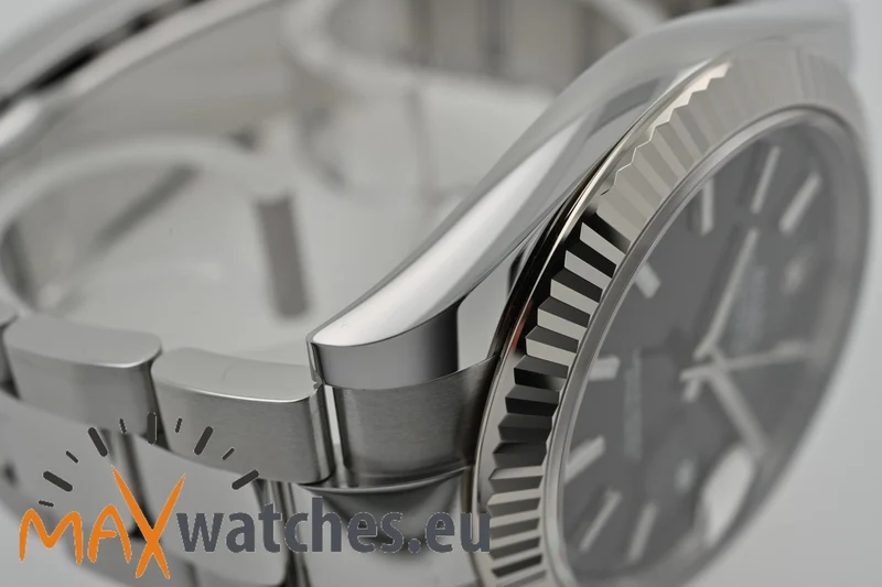 Rolex Datejust 41 126334 Black Dial Oyster