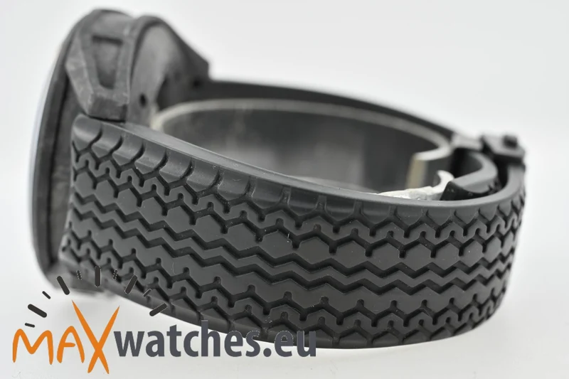 TAG Heuer Carrera Calibre 1887 Chronograph Bullhead Carbon CAR2C90.FC634