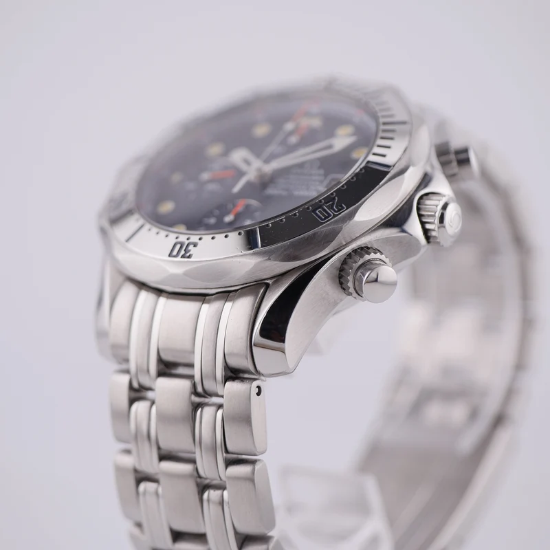 Omega Seamaster Diver 300m Chronograph Stahl 25988000 - 1999