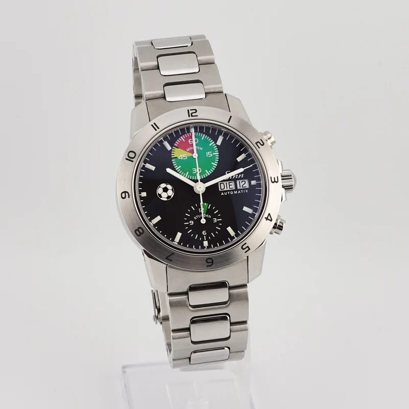 Sinn 303 Fußball Chronograph