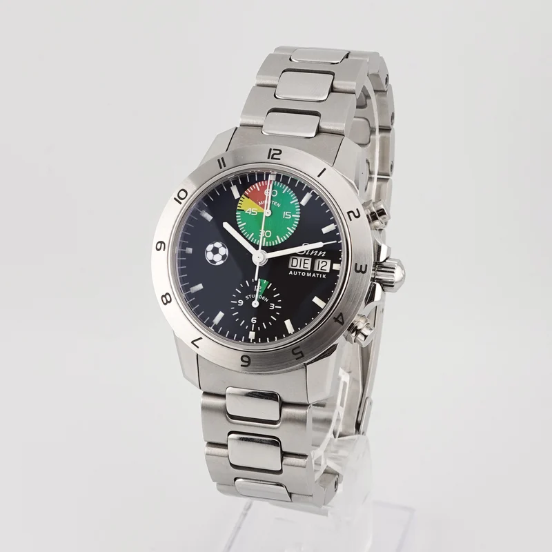 Sinn 303 Fußball Chronograph