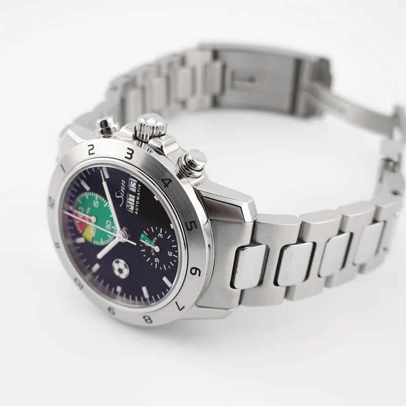 Sinn 303 Fußball Chronograph