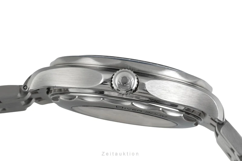 Omega Seamaster steel automatic men's watch 210.30.42.20.03.001 LP: 6500EUR [2605607]