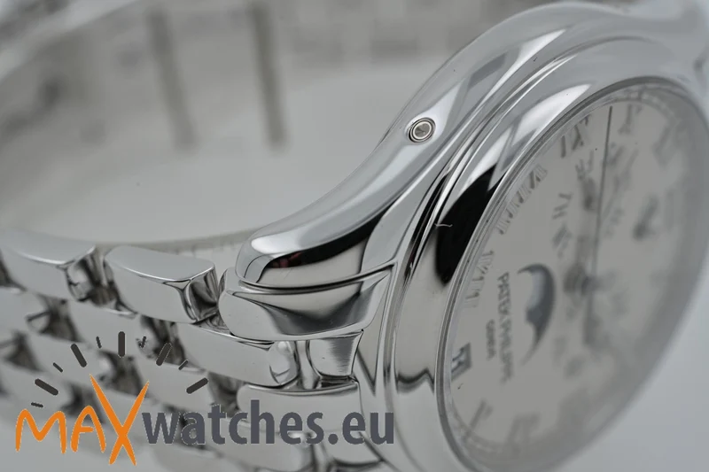 Patek Philippe Annual Calendar 18k White Gold 5036/1G-017 Patek Service 03/2026