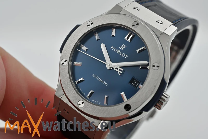 Hublot Classic Fusion Automatic Titanium 565.NX.7170.LR