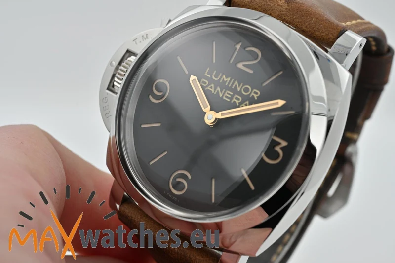 Panerai Luminor Marina 1950 3 Days Left Handed PAM00557 PAM 557