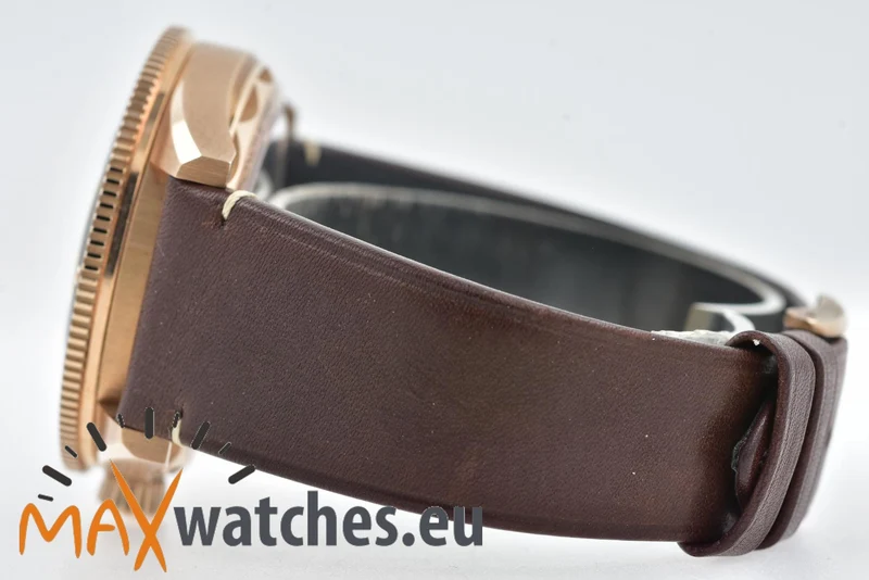 Omega Seamaster 300 Professional Chronometer Bronze Gold 23492412110001