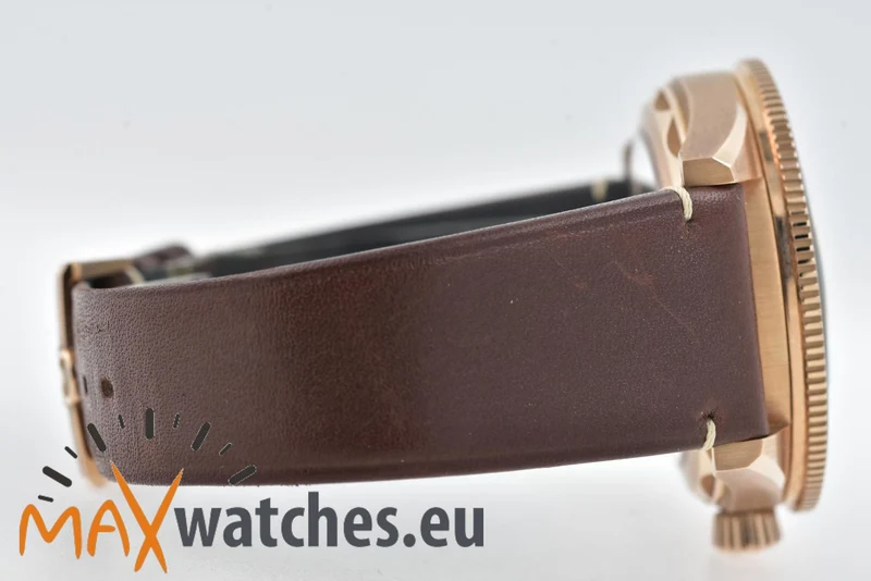 Omega Seamaster 300 Professional Chronometer Bronze Gold 23492412110001