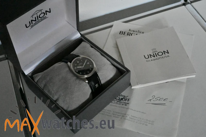 Union Glashütte Pilots Fliegeruhr 26-11-07-47-10 Tritium Vintage
