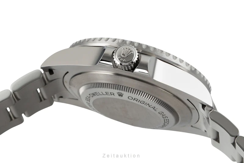 Rolex Sea-Dweller steel automatic men's watch 126600-0001 [2605613]