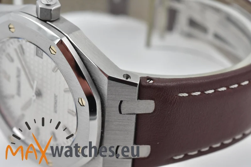 Audemars Piguet Royal Oak Silver Dial Pictet & Cie Limited 15189ST.OO.D083CU.01 36mm