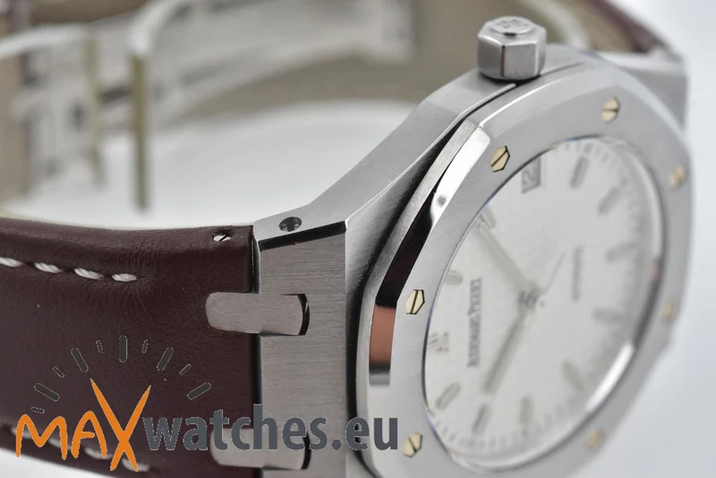 Audemars Piguet Royal Oak Silver Dial Pictet & Cie Limited 15189ST.OO.D083CU.01 36mm