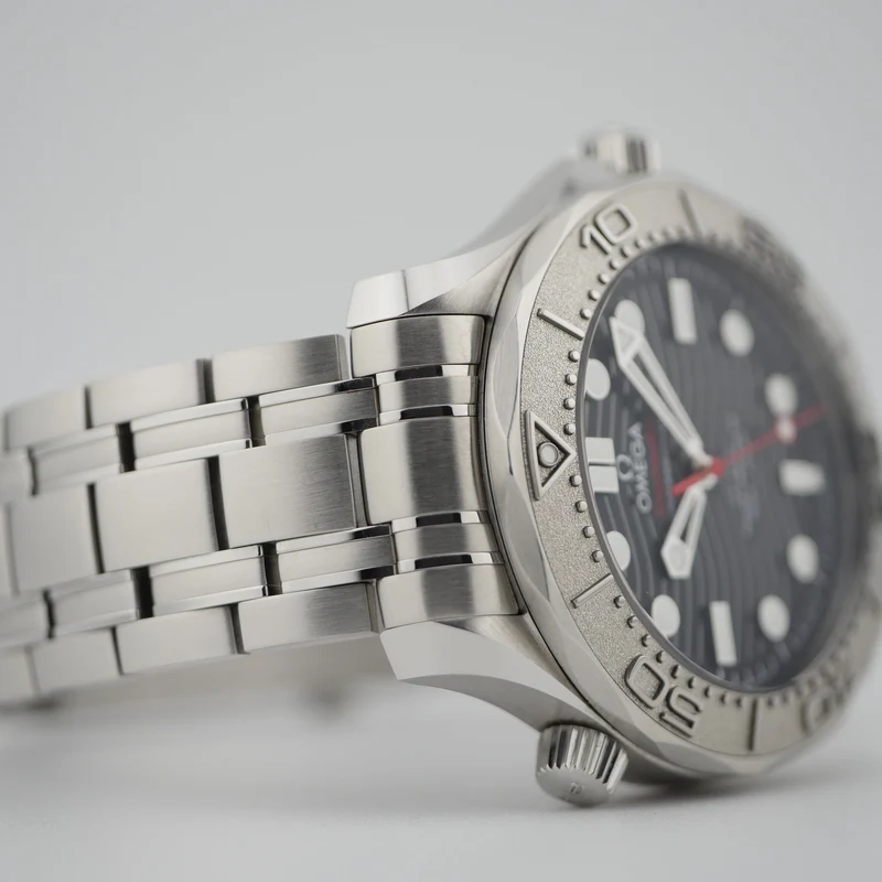 Omega Seamaster Diver 300 M Stahl 21030422001002 "Nekton Edition" - 2021