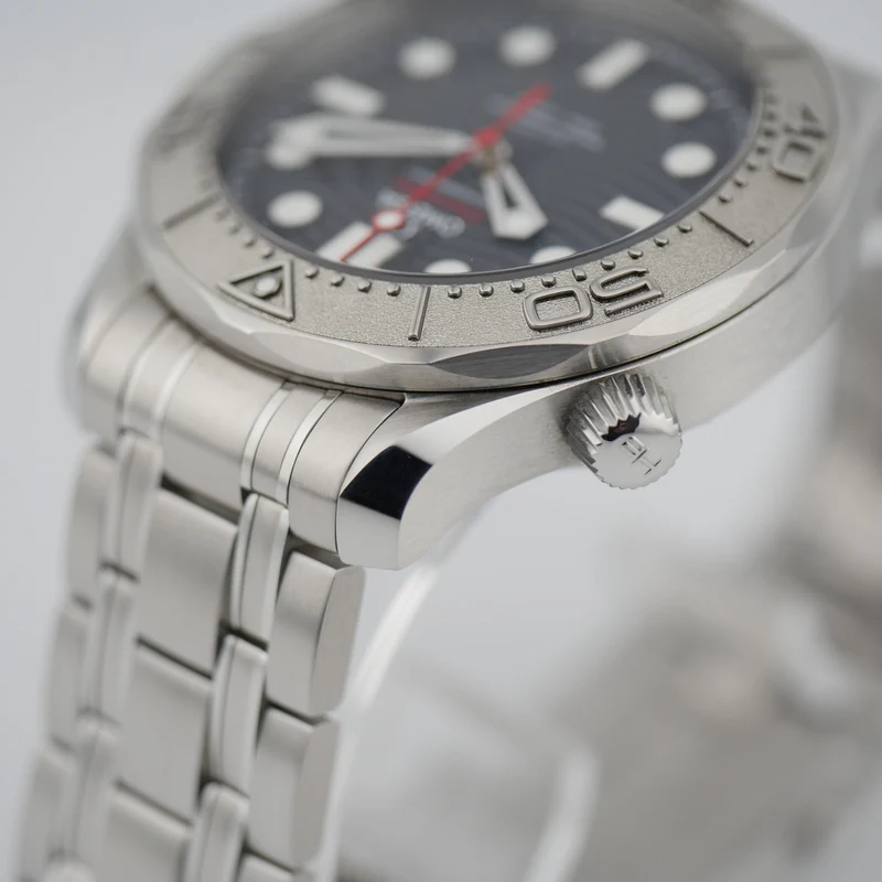 Omega Seamaster Diver 300 M Stahl 21030422001002 "Nekton Edition" - 2021