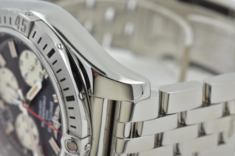 Breitling Chronomat 44 Airborne Chronograph Edition Speciale Airborne AB0115