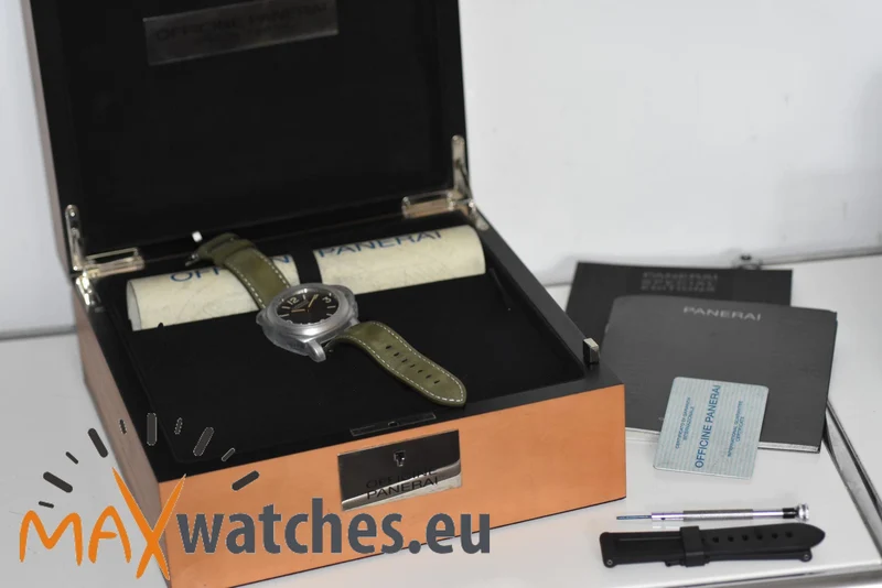 Panerai Luminor Marina Special Edition SE PAM 390 Brown Dial Boutique