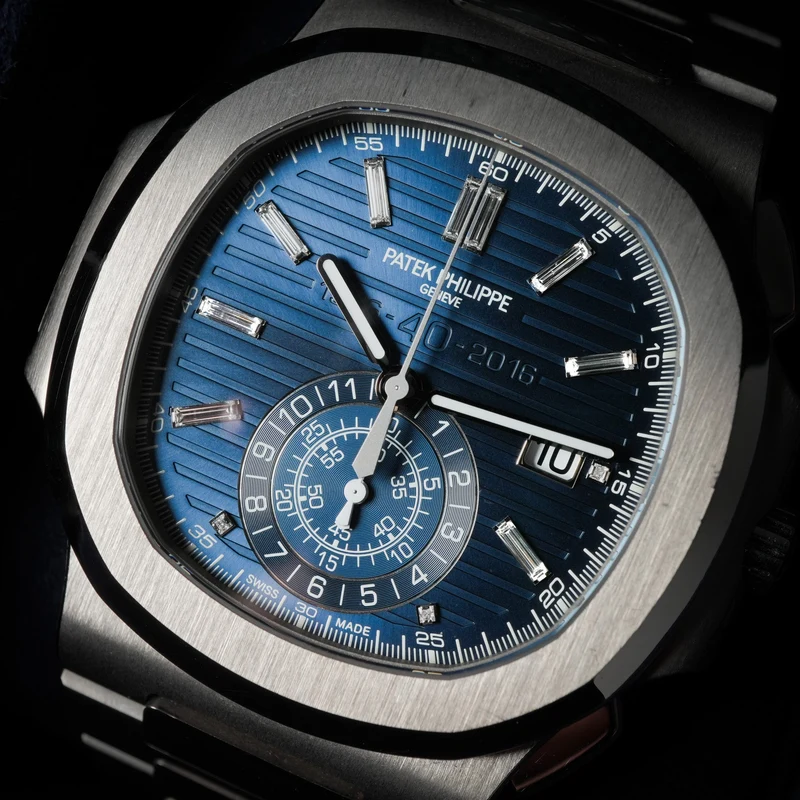 Patek Philippe Nautilus Chronograph ''40th Anniversary'' Weißgold 5976/1G - 2017