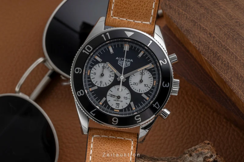 Tag Heuer Autavia chronograph steel automatic men's watch CBE2110 [2605533]