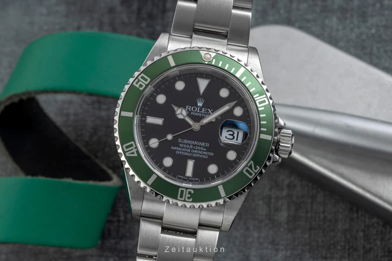 Rolex Submariner steel automatic men's watch 16610LV [2604111]