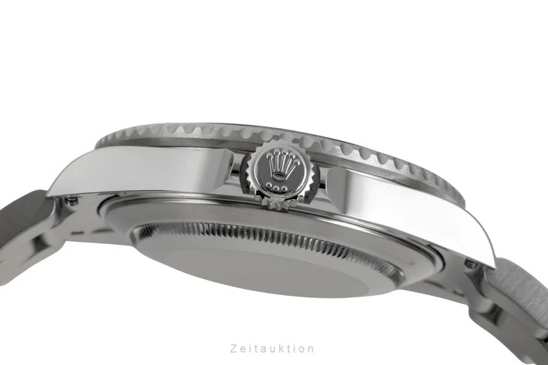 Rolex Submariner steel automatic men's watch 16610LV [2604111]