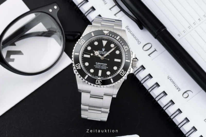 Rolex Submariner steel automatic men's watch 124060 [2605330]