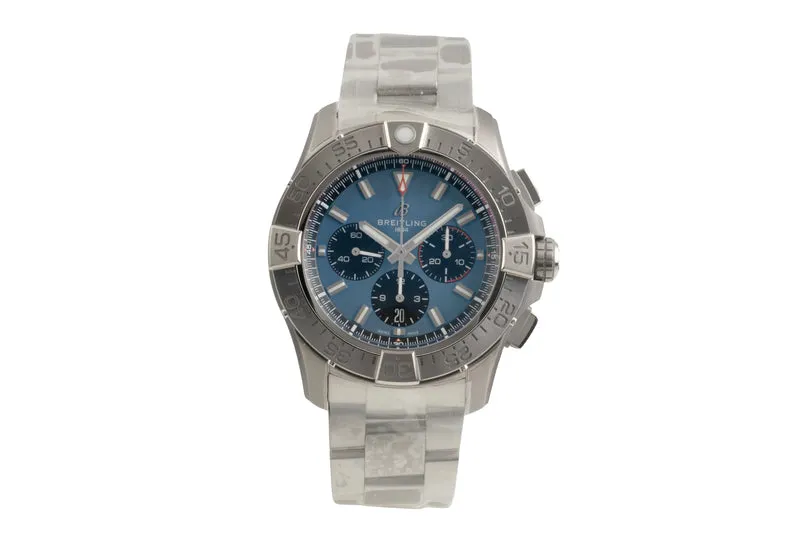 Breitling Avenger chronograph titanium automatic men's watch EB0148101C1E1 LP: 10150EUR [2603648]