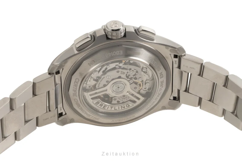 Breitling Avenger chronograph titanium automatic men's watch EB0148101C1E1 LP: 10150EUR [2603648]