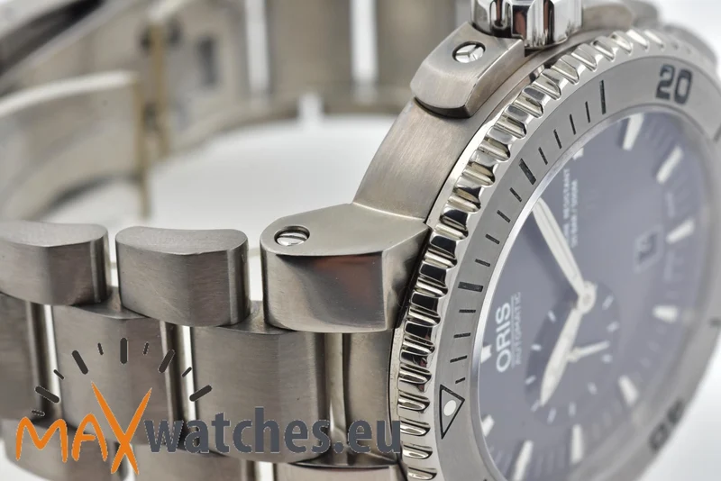 Oris Aquis Small Date Titanium 01 743 7664 7253