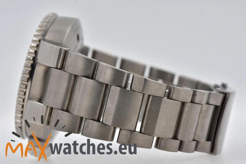 Oris Aquis Small Date Titanium 01 743 7664 7253