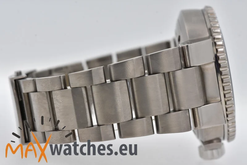 Oris Aquis Small Date Titanium 01 743 7664 7253