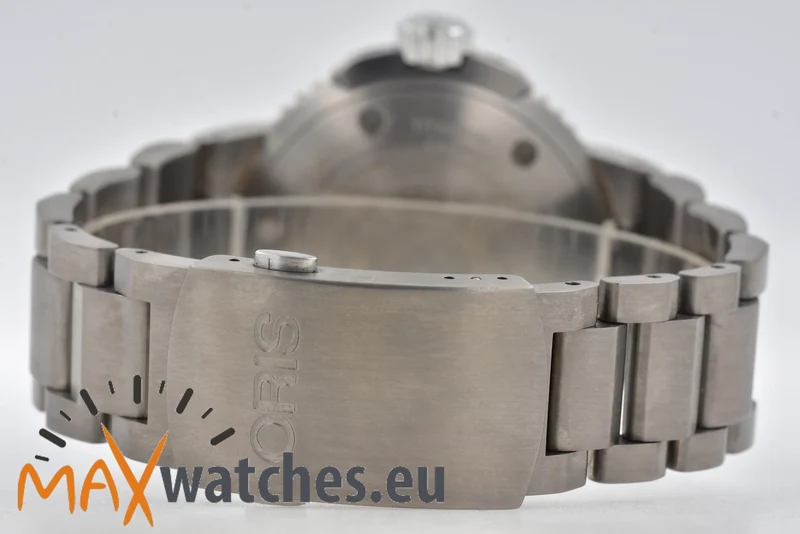 Oris Aquis Small Date Titanium 01 743 7664 7253