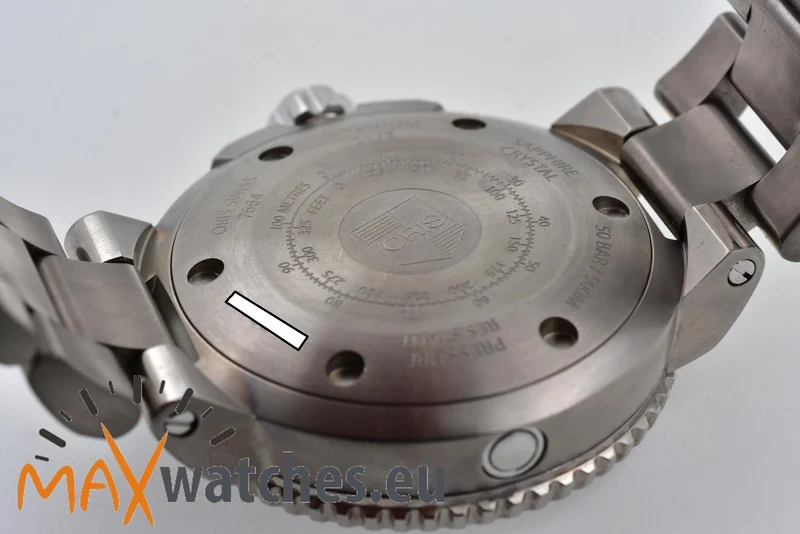 Oris Aquis Small Date Titanium 01 743 7664 7253