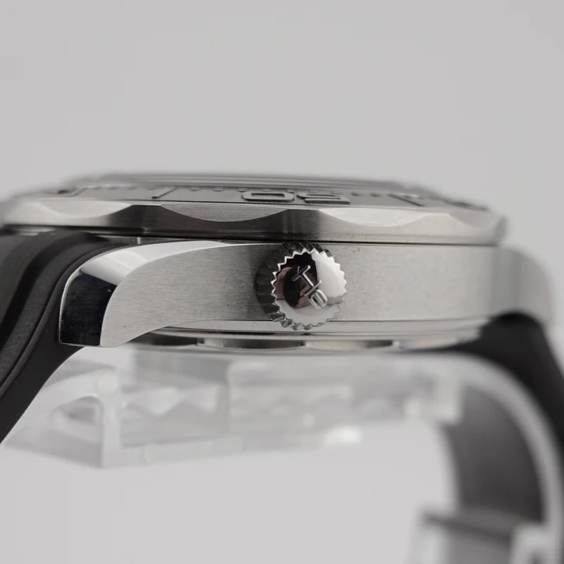 Omega Seamaster Diver 300M Stahl 210.32.42.20.06.002 - 2026