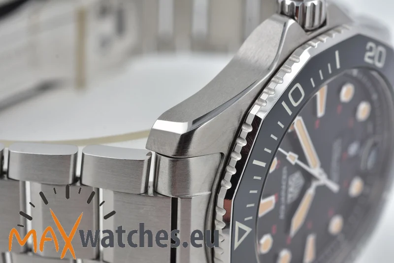 TAG Heuer Aquaracer 43 Professional 300m Tribute 844 WBP208C.FT6201 Limited
