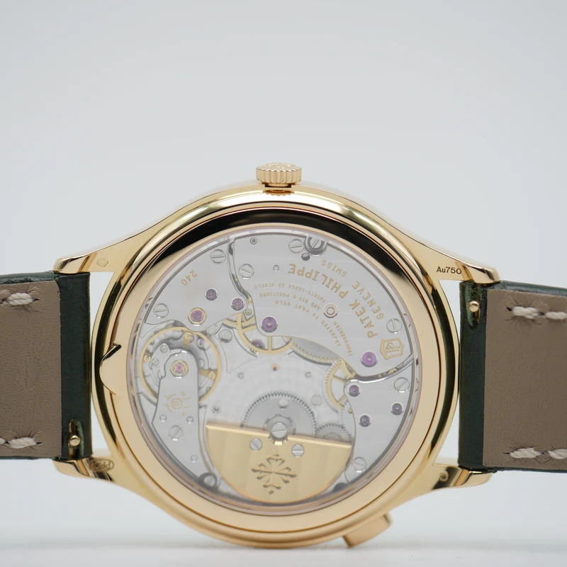 Patek Philippe World Time Gelbgold 7130R-014 - 2022