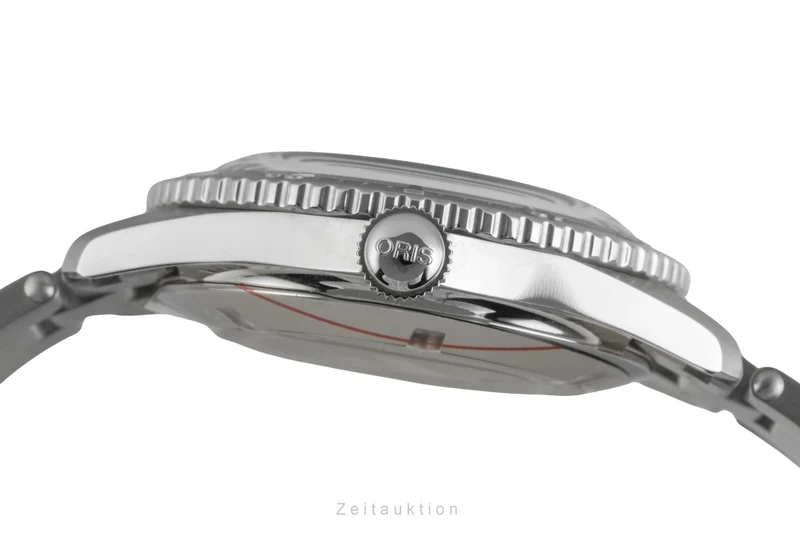 Oris Divers Sixty-Five steel automatic unisex 01 733 7771 4057-07 8 19 18 LP: 2450EUR [2605171]