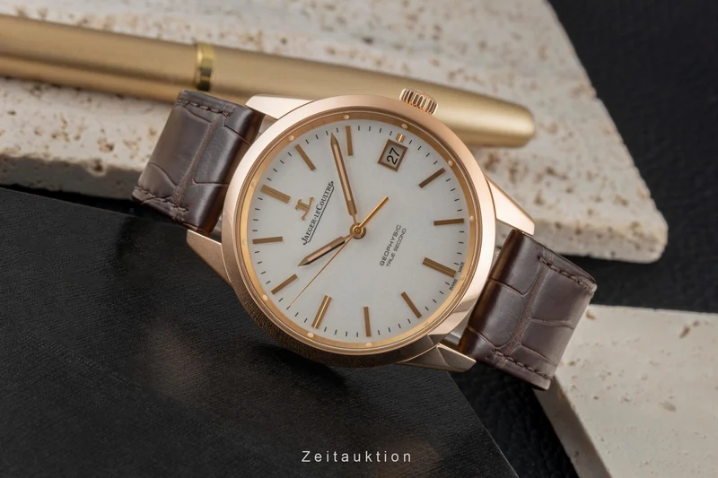 Jaeger LeCoultre Geophysic 18 ct red gold automatic men's watch Q8012520 [2605202]