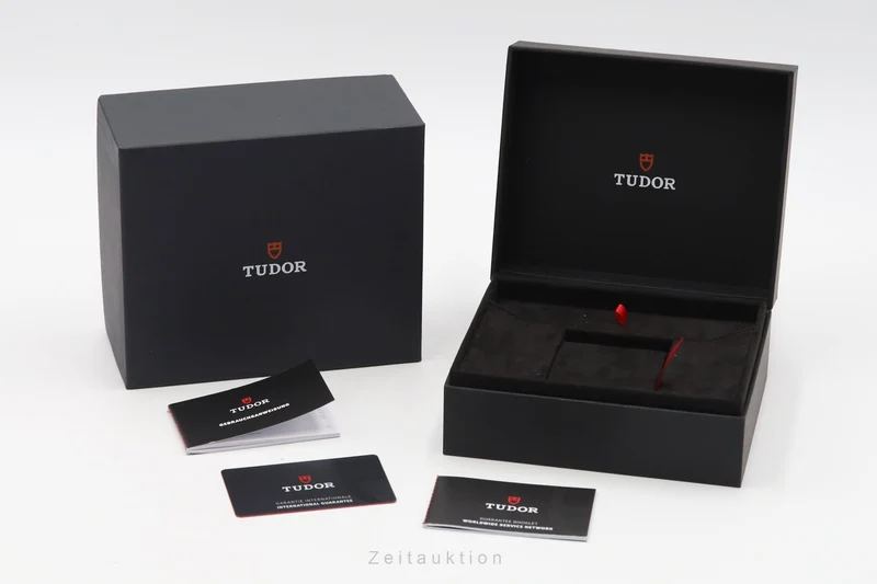 Tudor Black Bay steel / gold automatic men's watch M79833MN-0001 LP: 7340EUR [2604973]