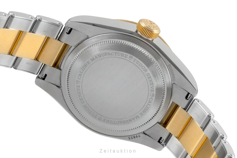 Tudor Black Bay steel / gold automatic men's watch M79833MN-0001 LP: 7340EUR [2604973]