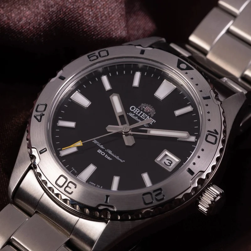 Orient Sports Mako AC0Q Diver RA-AC0Q01B30B