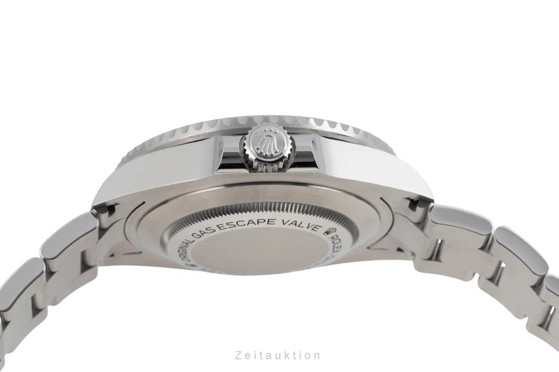 Rolex Sea-Dweller steel automatic men's watch 126600 [2604858]