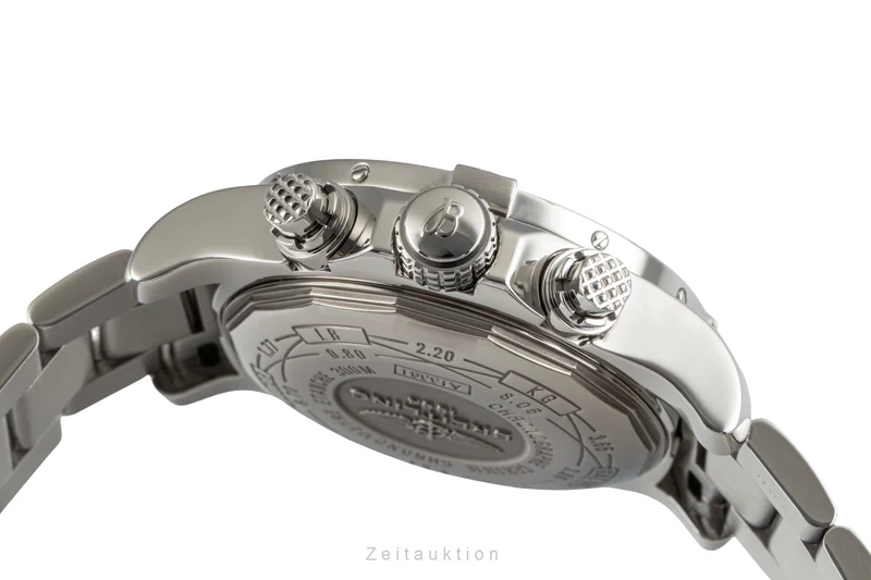Breitling Avenger II chronograph steel automatic men's watch A13381 [2605273]