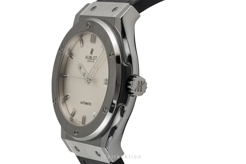 Hublot Classic Fusion titanium automatic men's watch 542.NX.2611.LR LP: 9200EUR [2604870]