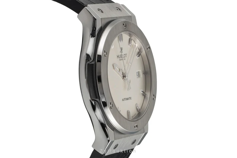 Hublot Classic Fusion titanium automatic men's watch 542.NX.2611.LR LP: 9200EUR [2604870]