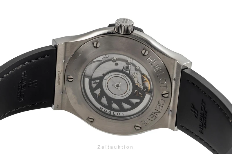 Hublot Classic Fusion titanium automatic men's watch 542.NX.2611.LR LP: 9200EUR [2604870]