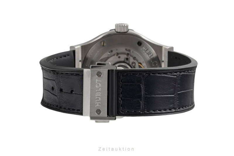 Hublot Classic Fusion titanium automatic men's watch 542.NX.2611.LR LP: 9200EUR [2604870]